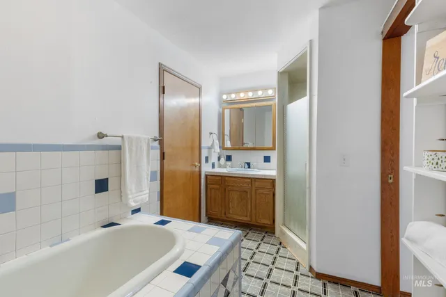 $369,900 | 522 East Cleveland Avenue, Unit N, Glenns Ferry, ID 83623