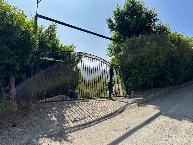 a view of an outdoor space and a yard