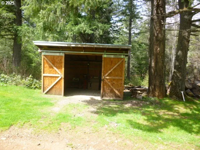 $750,000 | 4215 Mt Reuben Road, Glendale, OR 97442
