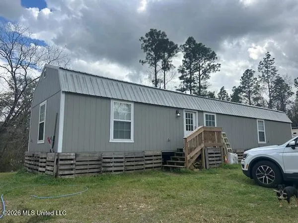 $153,000 | 27 Oak Creek Drive, McHenry, MS 39561