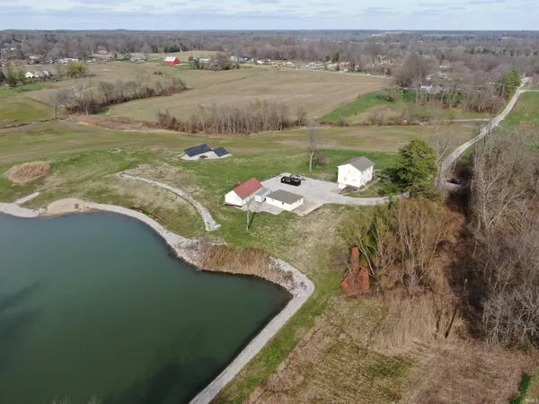 $1,600 | 5500 Big Cynthiana Road, Evansville, IN 47720