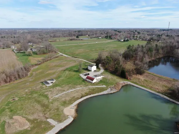 $1,600 | 5500 Big Cynthiana Road, Evansville, IN 47720