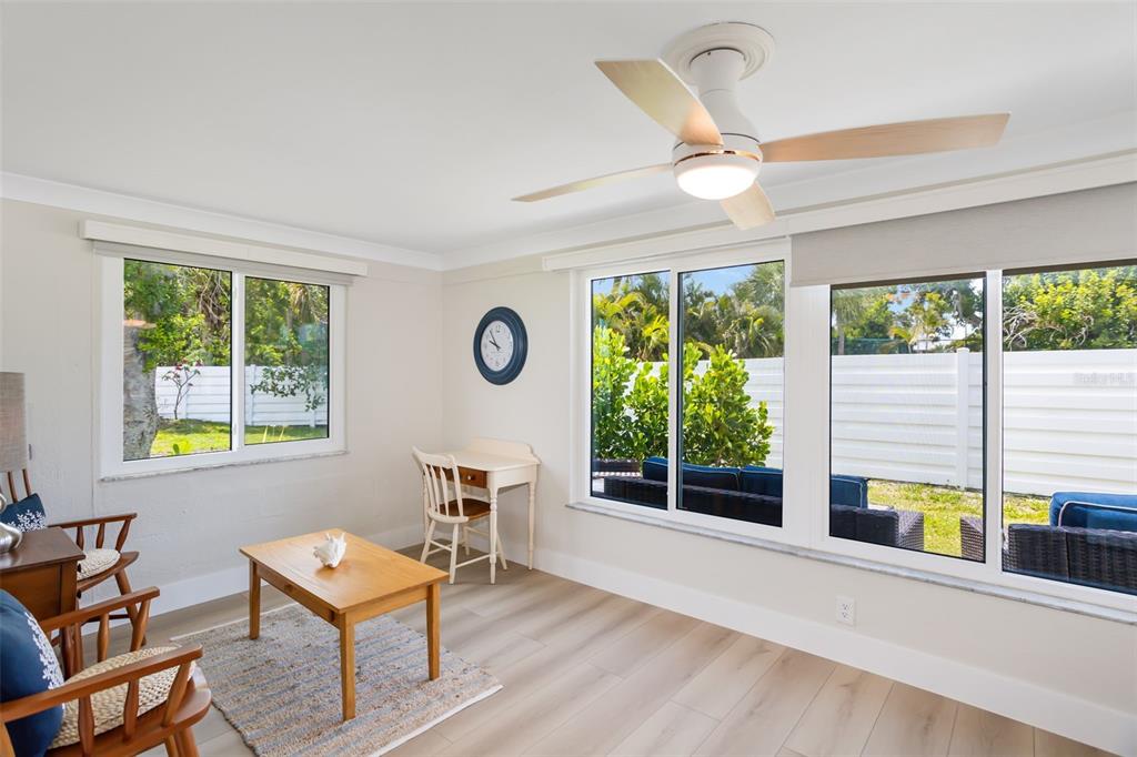 546 Spanish Drive South Longboat Key, FL 34228 - Photo 16 of 57