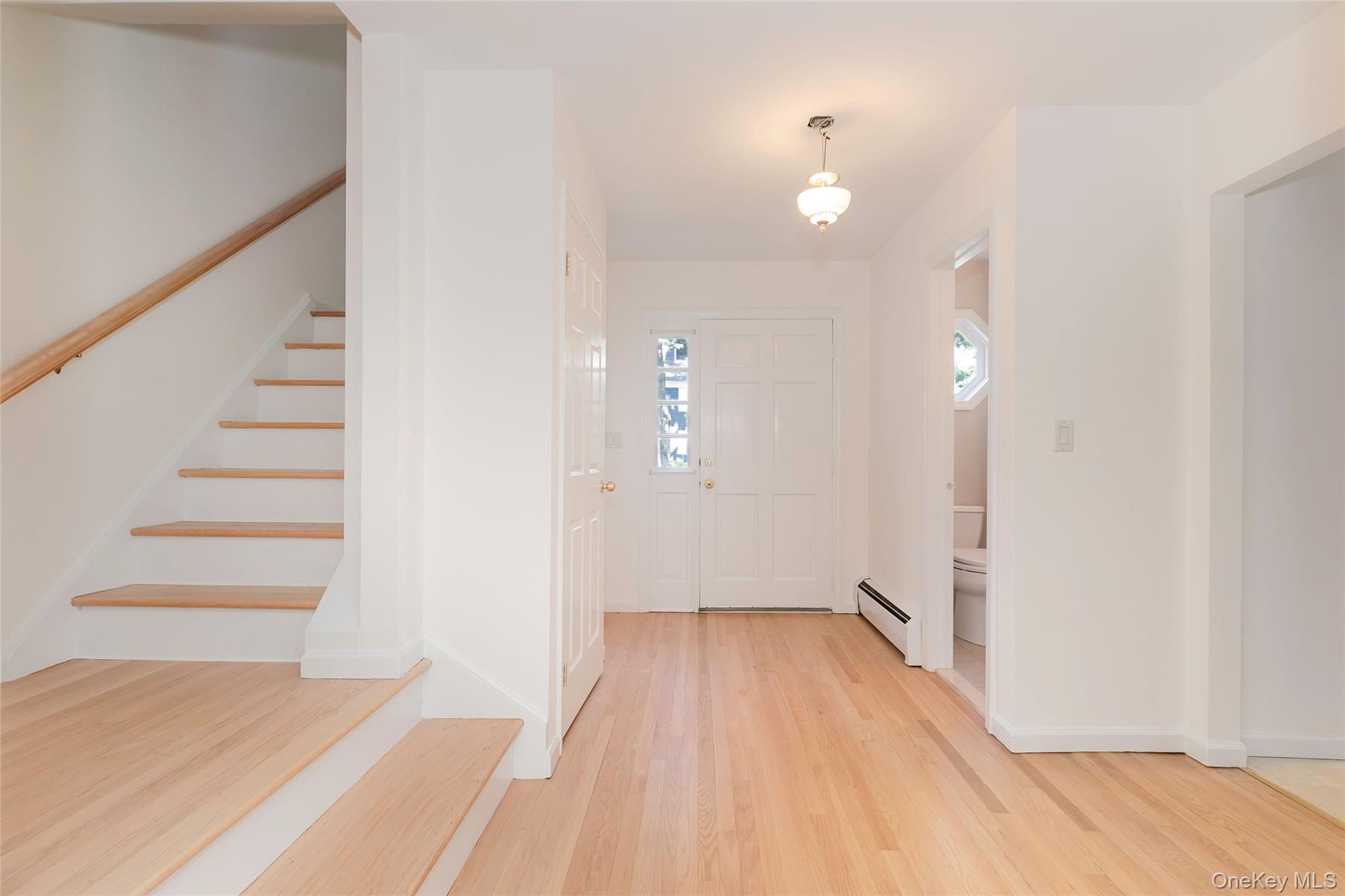 48 Clinton Avenue Rye, NY 10580 - Photo 5 of 36 Entryway