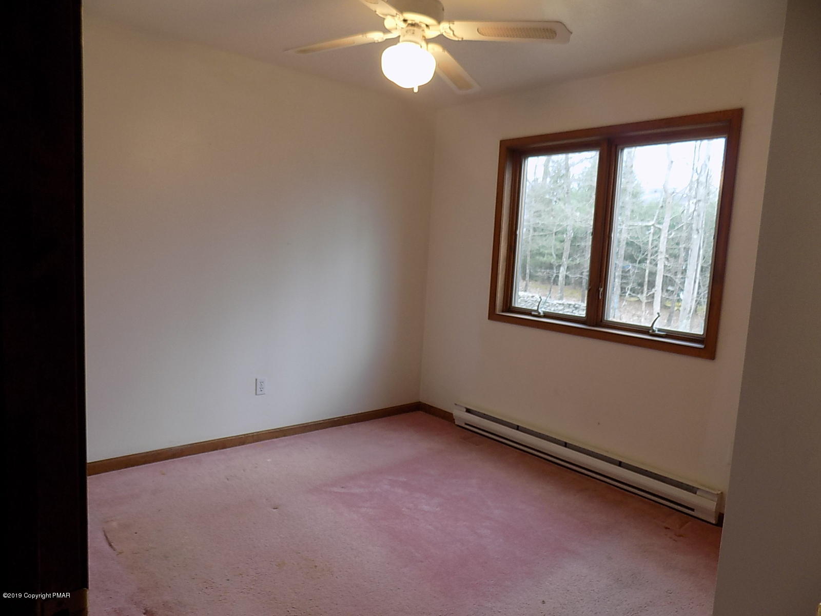 188 Wickes Road Bushkill, PA 18324 - Photo 12 of 13 2019-04-19 06.09.03