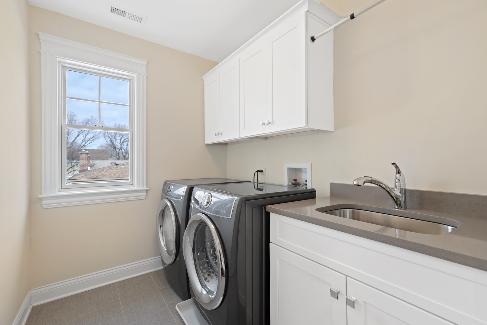 1014 Kenton Road Deerfield, IL 60015 - Photo 22 of 33