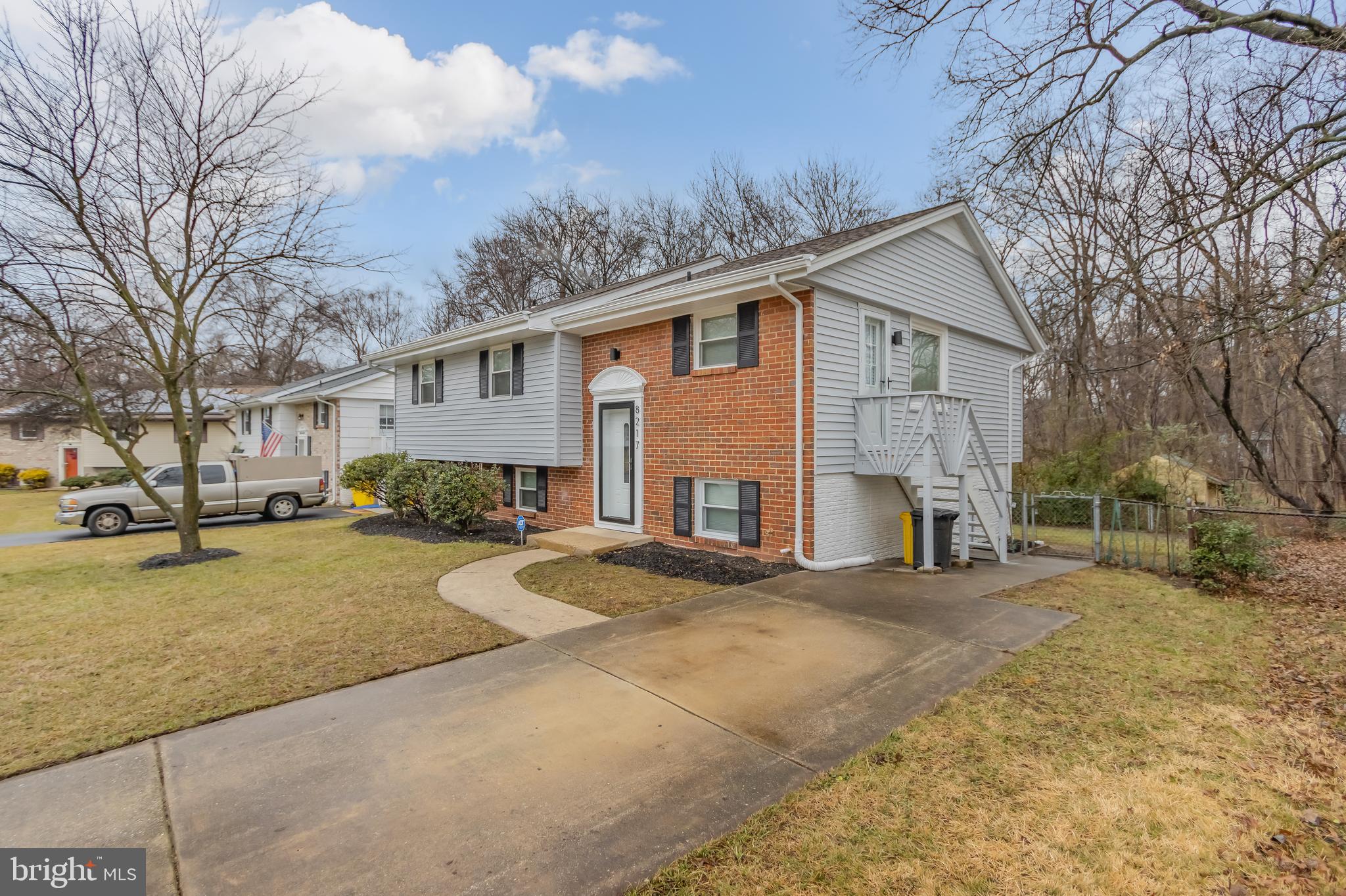 8217 Rupert Road North Millersville, MD 21108 - Photo 3 of 25