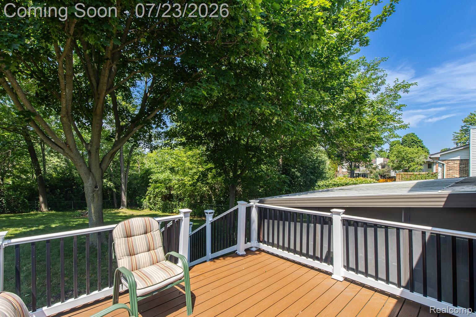 5235 Timber Ridge Trail Clarkston, MI 48346 - Photo 48 of 56 Enjoy beautiful summer evenings