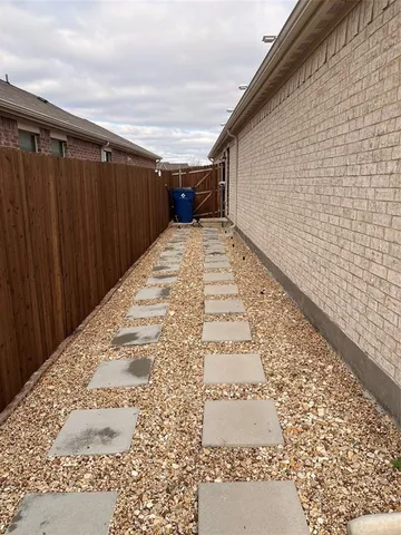 $1,900 | 3602 Mildren Bend, Crandall, TX 75114