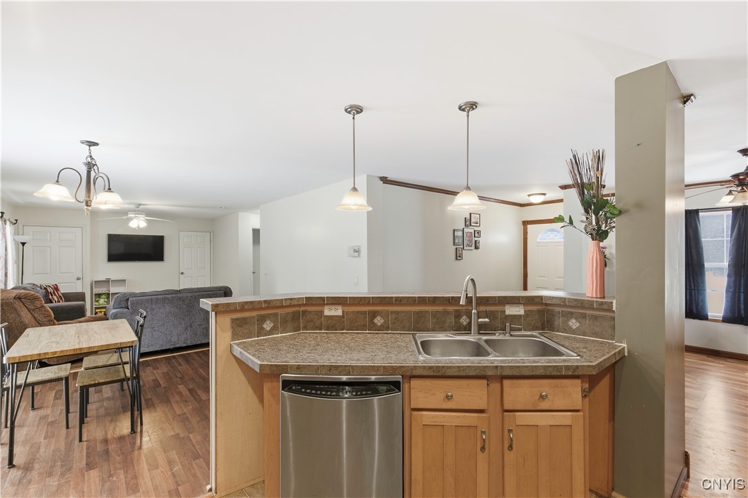 14 1st Avenue Constantia, NY 13044 - Photo 12 of 36