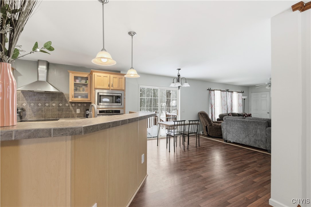 14 1st Avenue Constantia, NY 13044 - Photo 13 of 36