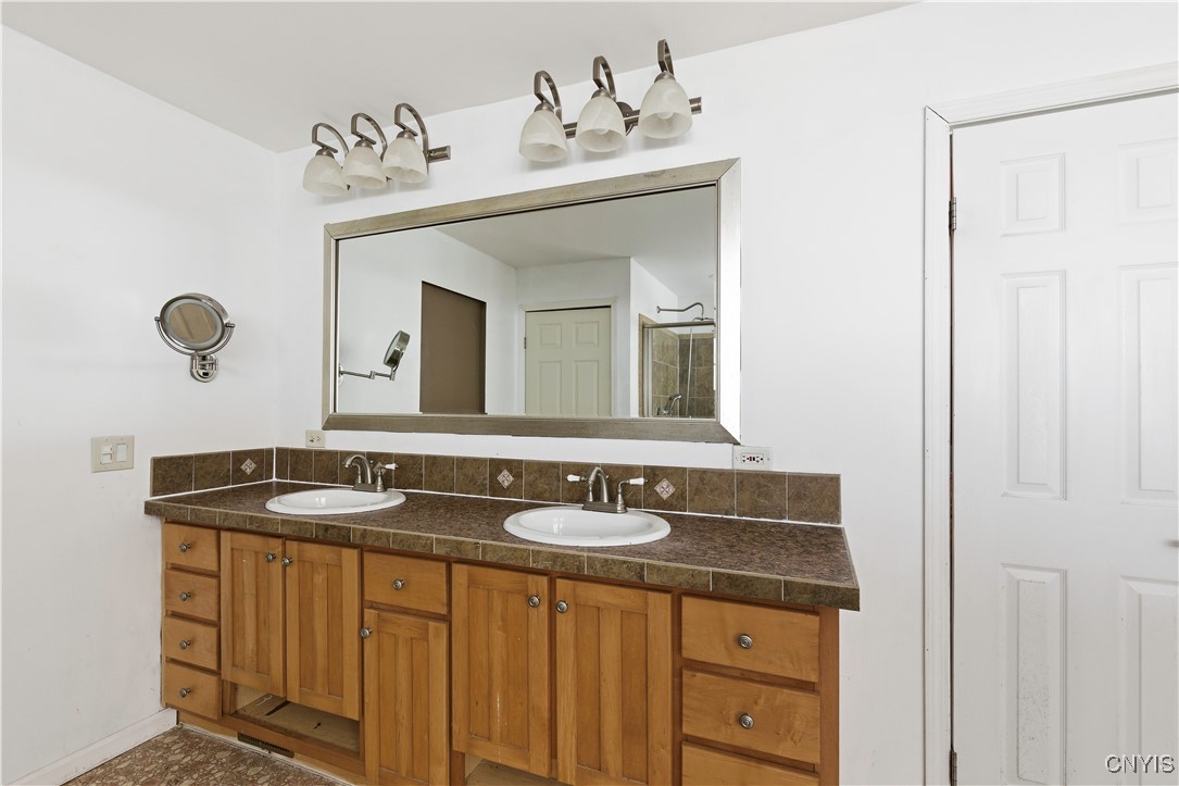 14 1st Avenue Constantia, NY 13044 - Photo 26 of 36