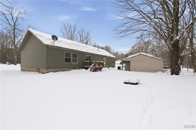 $229,900 | 14 1st Avenue, Constantia, NY 13044