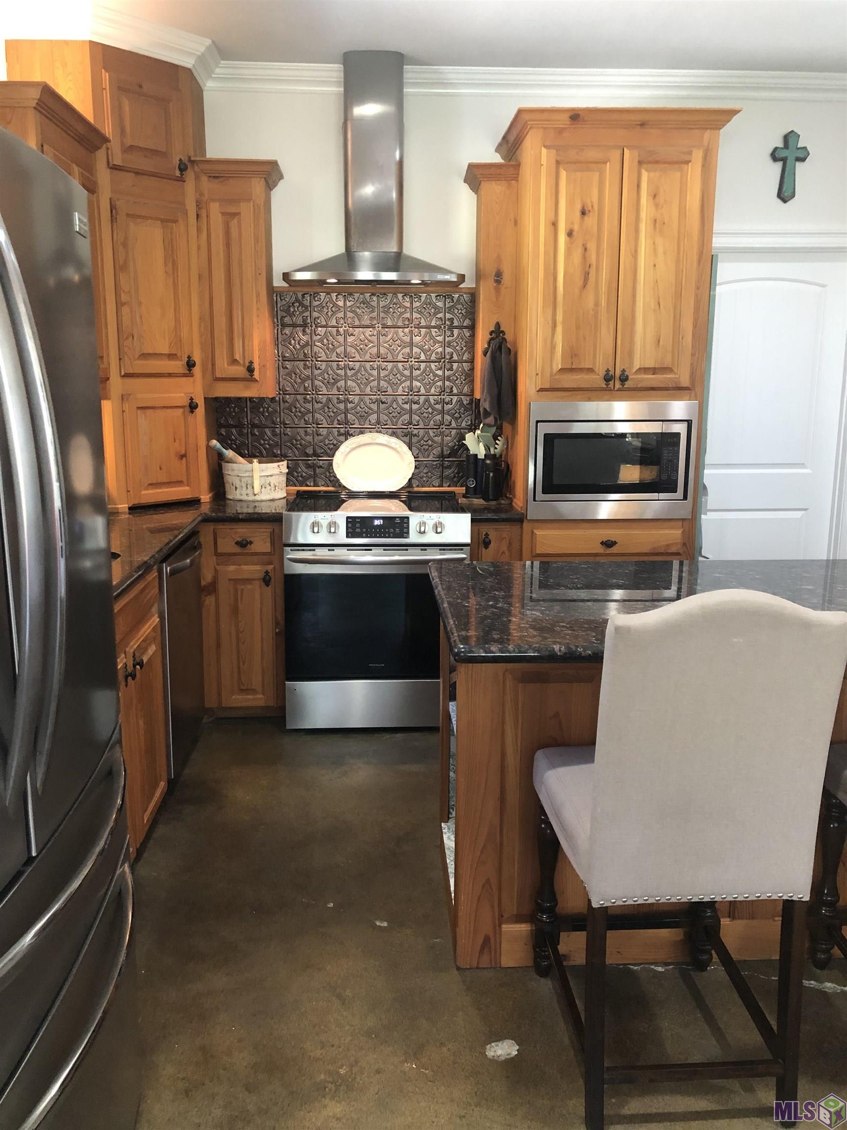 481 Tranquility Circle Denham Springs, LA 70706 - Photo 2 of 10