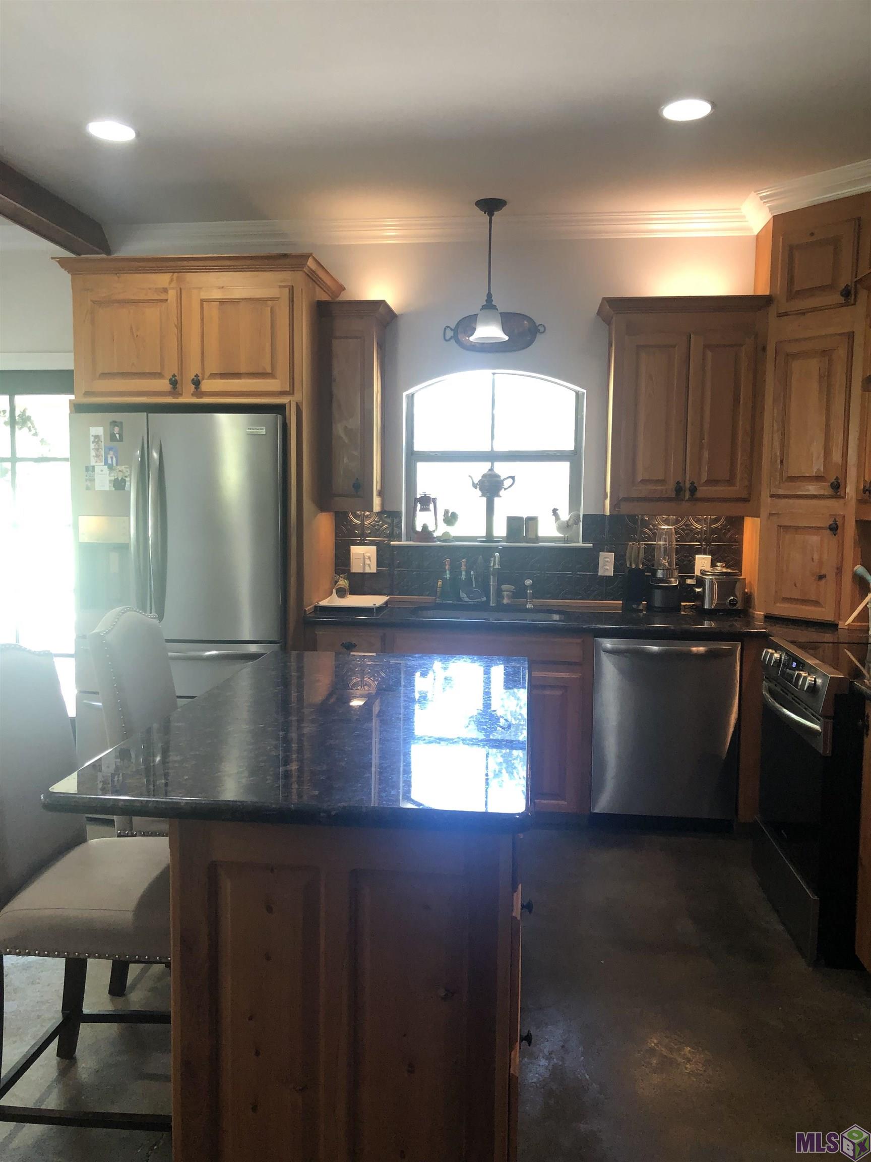 481 Tranquility Circle Denham Springs, LA 70706 - Photo 3 of 10