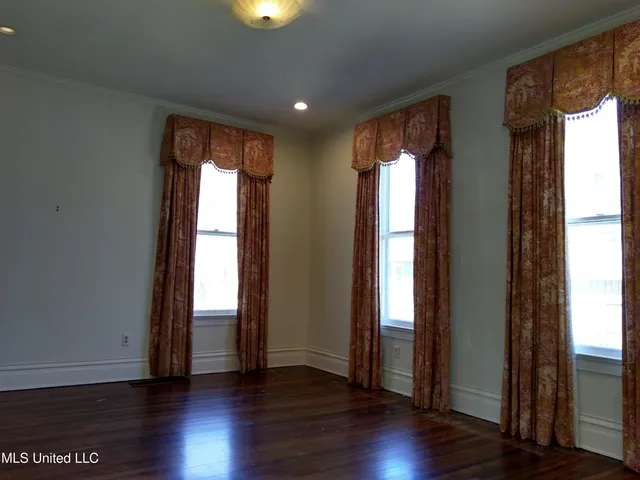 $257,500 | 1202 Bayou Drive, Indianola, MS 38751