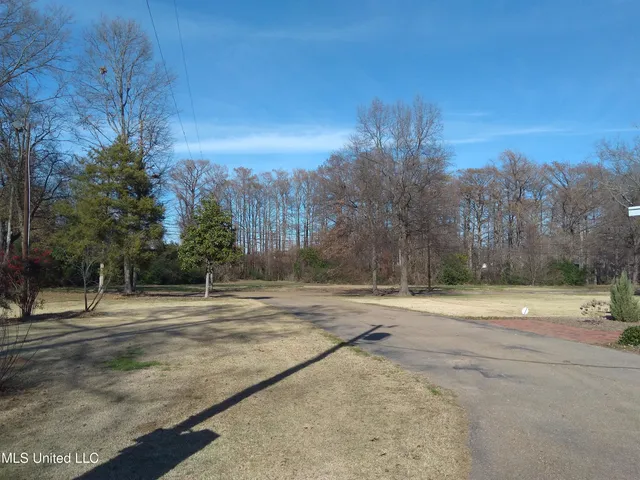$257,500 | 1202 Bayou Drive, Indianola, MS 38751