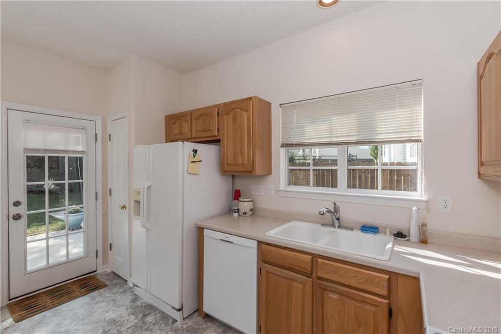 12204 Old Timber Road Charlotte, NC 28269 - Photo 11 of 23 Gallery Image 11
