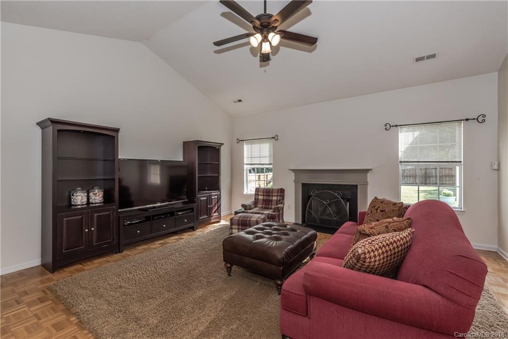 12204 Old Timber Road Charlotte, NC 28269 - Photo 4 of 23 Gallery Image 4