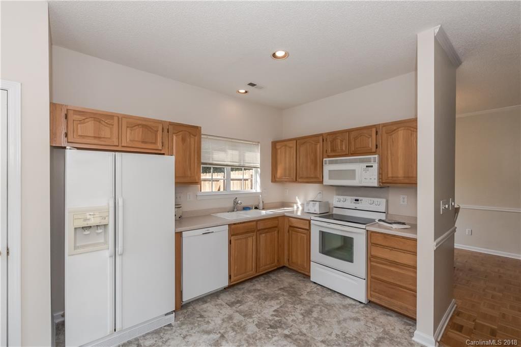 12204 Old Timber Road Charlotte, NC 28269 - Photo 8 of 23 Gallery Image 8