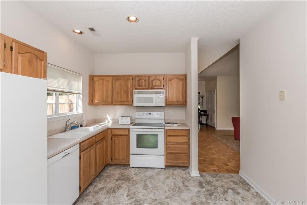 12204 Old Timber Road Charlotte, NC 28269 - Photo 9 of 23 Gallery Image 9