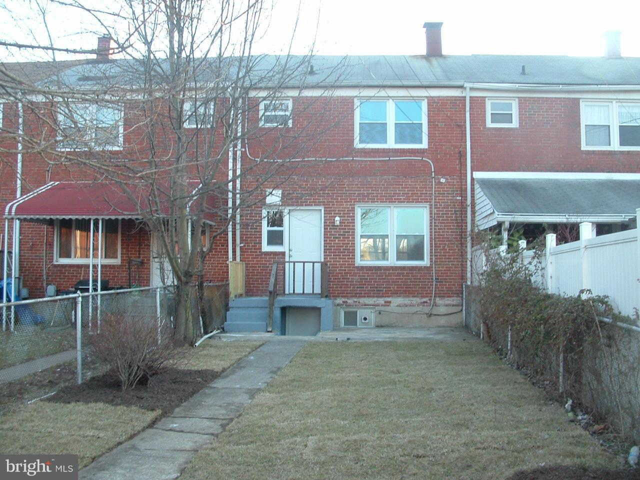229 Southeastern Court Baltimore, MD 21221 - Photo 26 of 26 Exterior (Rear)