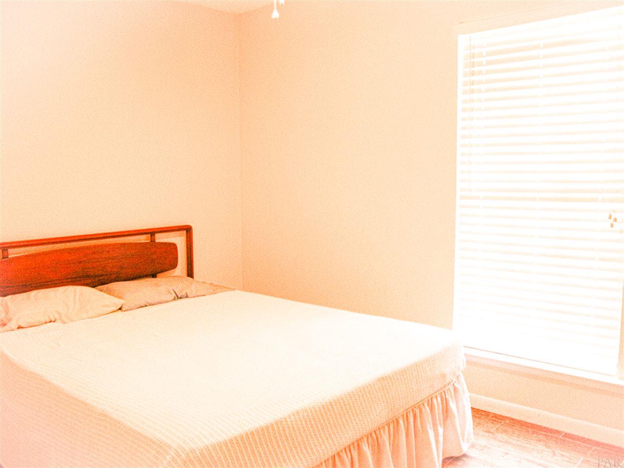 2630 West Kingsfield Road Cantonment, FL 32533 - Photo 8 of 17 Gallery Image 8