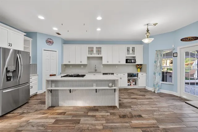 $575,000 | 3229 Gardner Oaks Lane, Lakeland, FL 33810