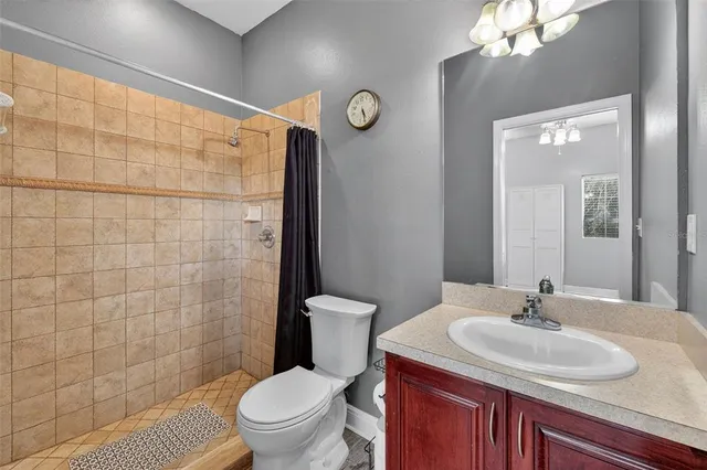 $575,000 | 3229 Gardner Oaks Lane, Lakeland, FL 33810