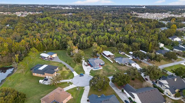 $575,000 | 3229 Gardner Oaks Lane, Lakeland, FL 33810