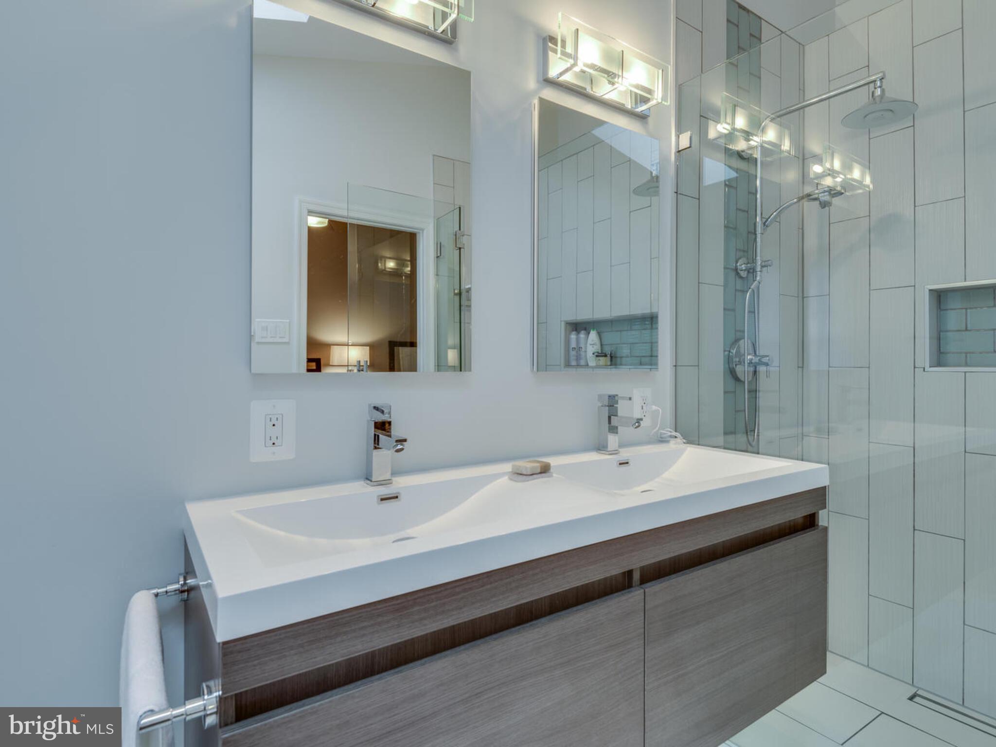 11300 Fairwind Way Reston, VA 20190 - Photo 39 of 53