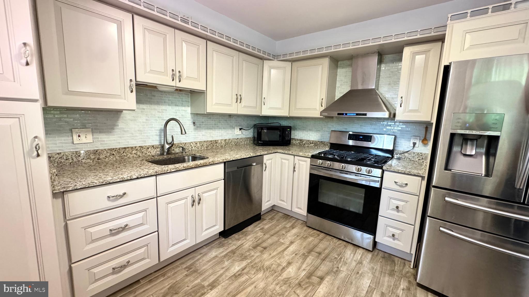 7914 Ellet Road Springfield, VA 22151 - Photo 9 of 27