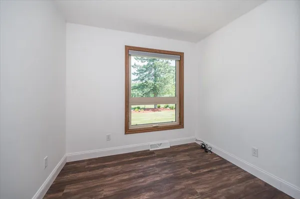 $495,000 | 9476 East Elm Road, Poplar, WI 54864