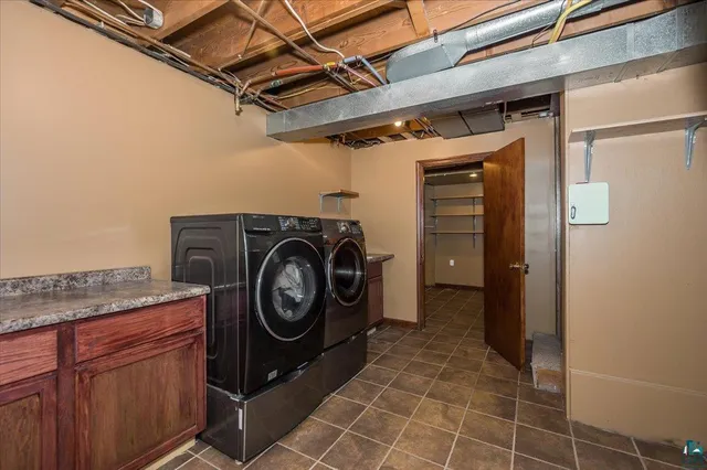 $495,000 | 9476 East Elm Road, Poplar, WI 54864