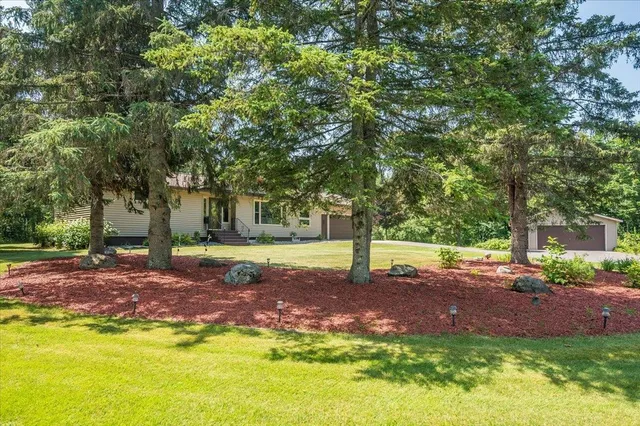 $495,000 | 9476 East Elm Road, Poplar, WI 54864