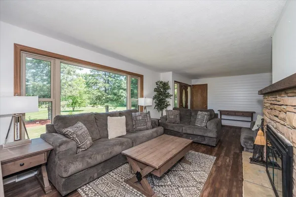 $495,000 | 9476 East Elm Road, Poplar, WI 54864