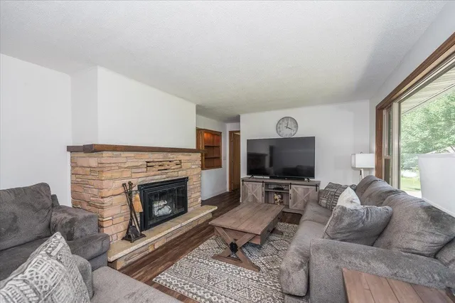 $495,000 | 9476 East Elm Road, Poplar, WI 54864