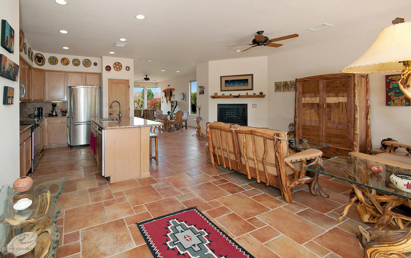 1000 Crown Ridge Road Sedona, AZ 86351 - Photo 11 of 21 Fireside Reading