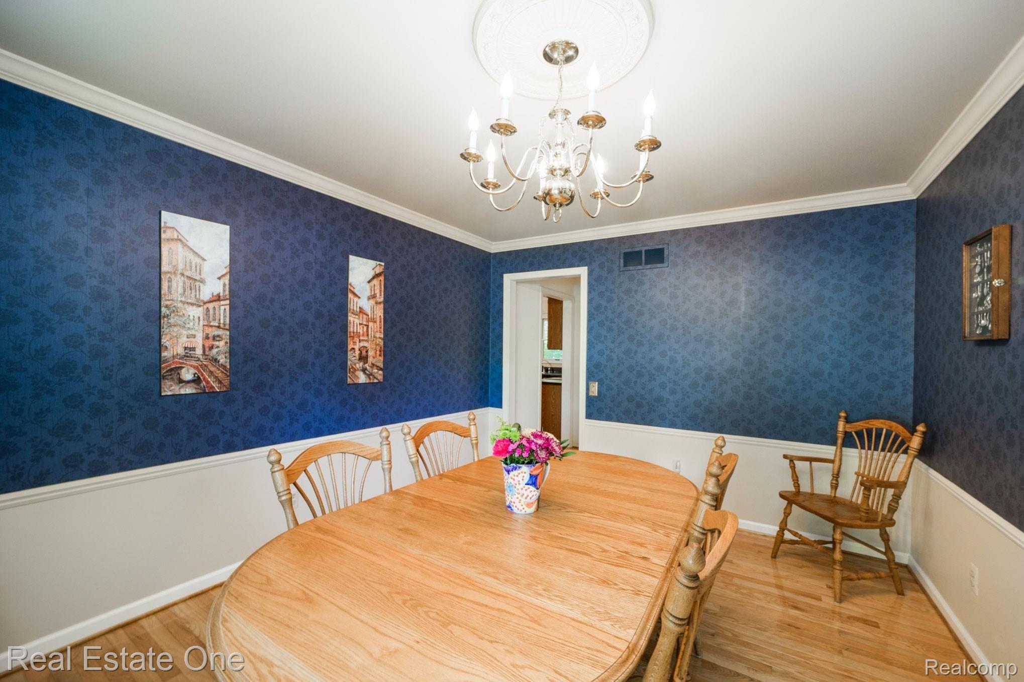 1445 Sandy Ridge Drive Rochester, MI 48306 - Photo 16 of 26 017A3317.jpg