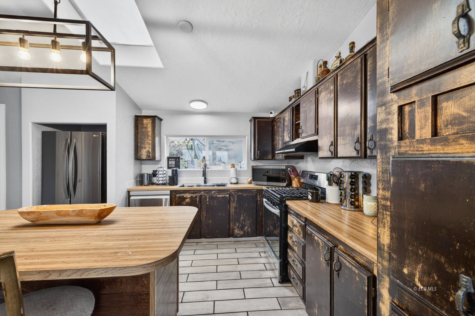 538 Spring Valley Parkway Spring Creek, NV 89815 - Photo 22 of 44
