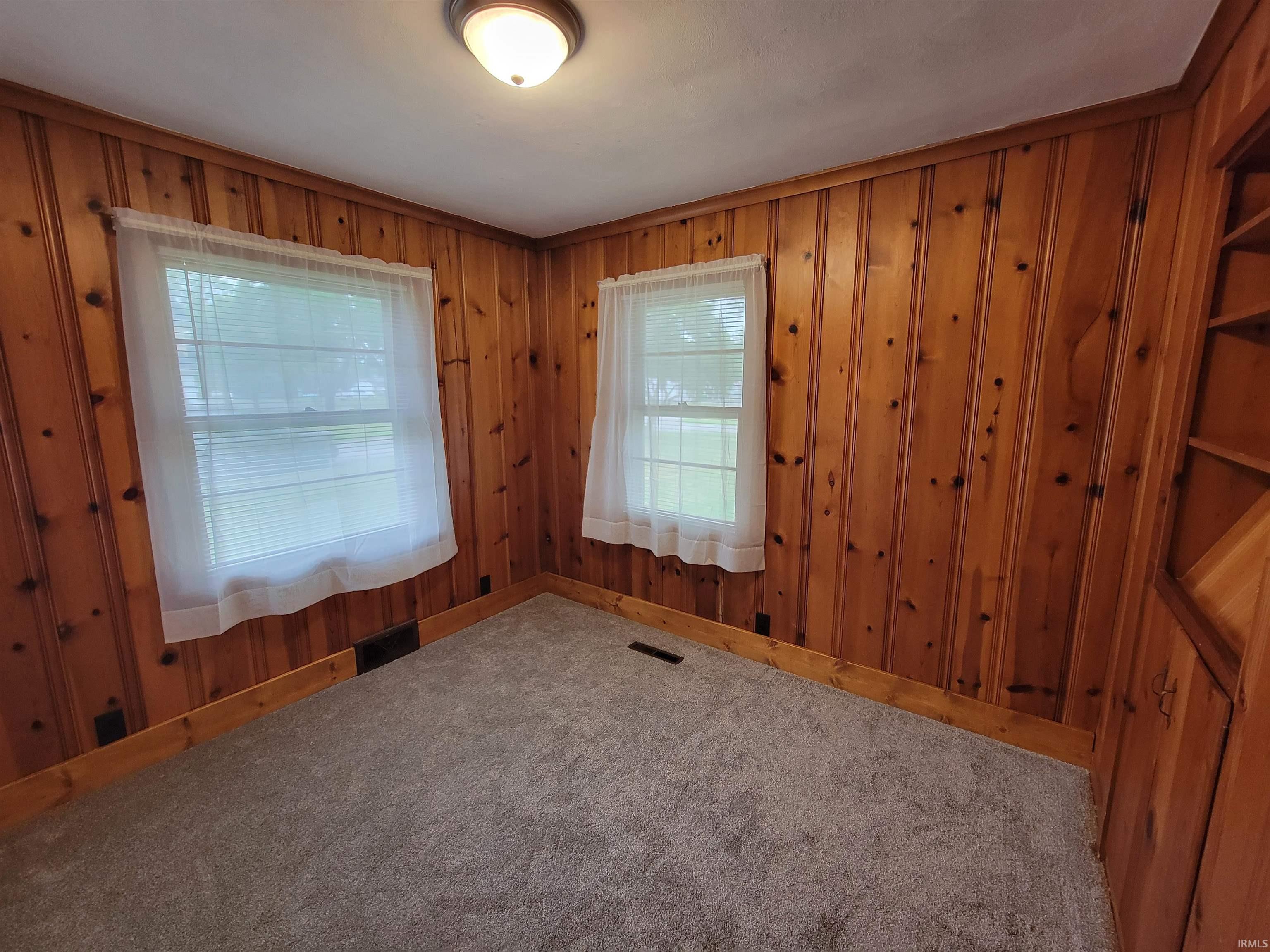 107 West Liberty Street Butler, IN 46721 - Photo 14 of 40