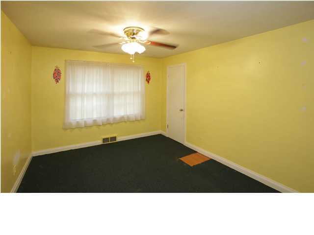 11411 Deering Road Louisville, KY 40272 - Photo 6 of 13 Additional Photo