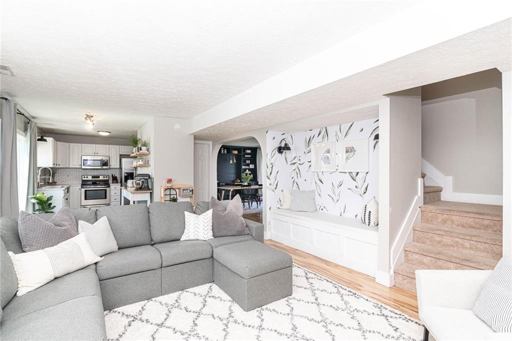 433 Zephyr Way Westfield, IN 46074 - Photo 3 of 36