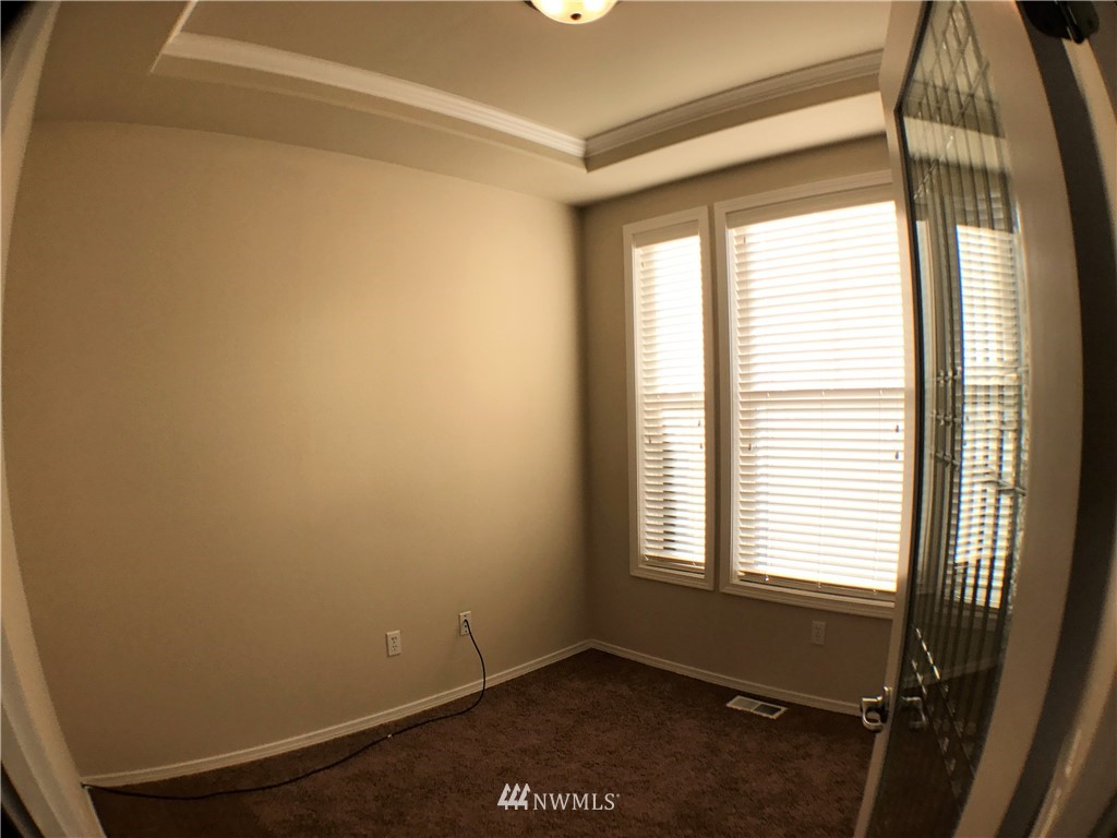 7124 Radius Loop Southeast Lacey, WA 98513 - Photo 5 of 22 Gallery Image 5