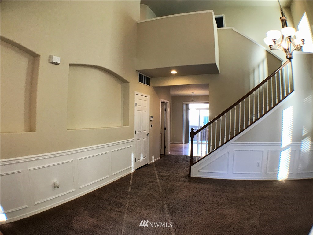 7124 Radius Loop Southeast Lacey, WA 98513 - Photo 6 of 22 Gallery Image 6