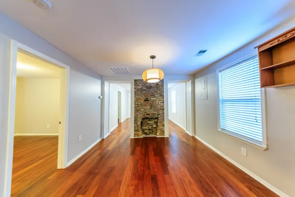 $2,300 | 891 West Sharpe Avenue, Nashville, TN 37206