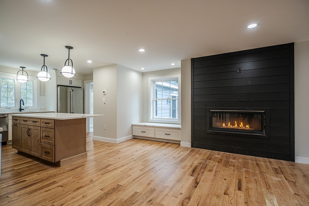 35 Homestead Road Lynnfield, MA 01940 - Photo 8 of 38 Gallery Image 8