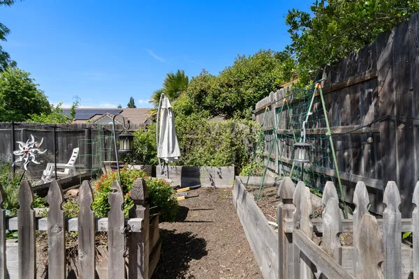 $650,000 | 617 Grider Drive, Roseville, CA 95678