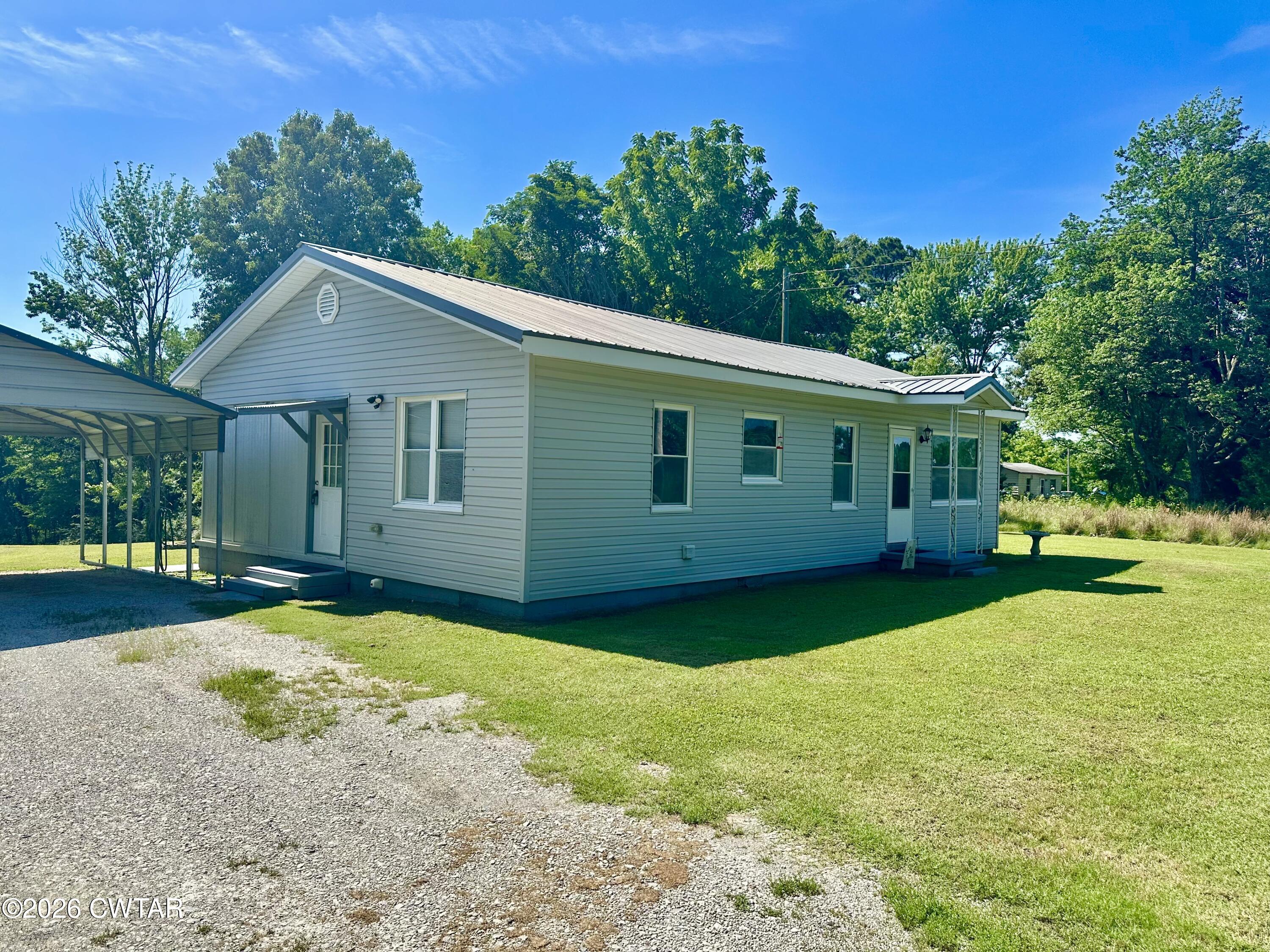 10 Vaughns Grove Road Trenton, TN 38382 - Photo 3 of 22 IMG_2032