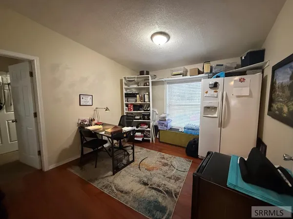 $195,000 | 1780 Whispering Pines Drive, Idaho Falls, ID 83401